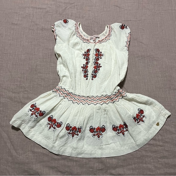 Juicy Couture Embroidered White and Red Kids Dress Size 4/5 elastic waist - Picture 2 of 6